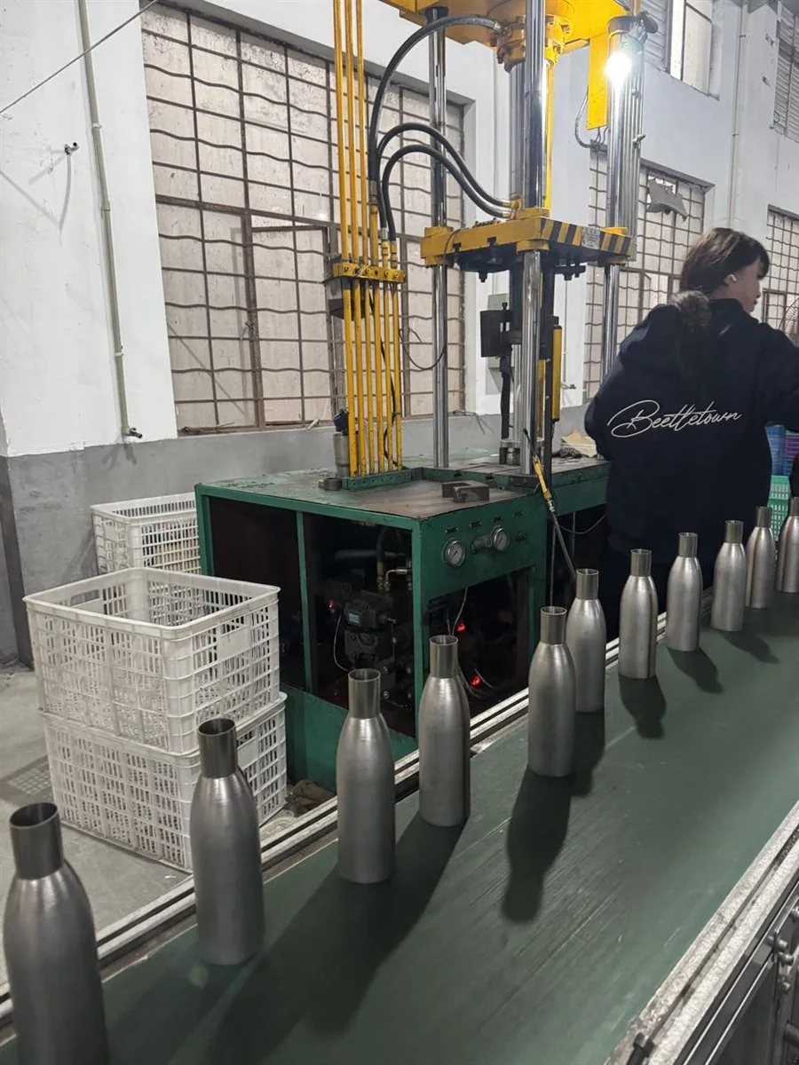 Bottle forming line