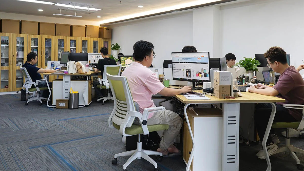 UMUG office team working on buyer requests