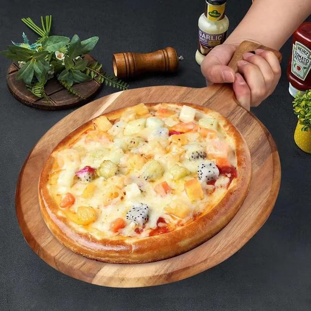 UHC002 Round Acacia Wood Cutting and Serving Board